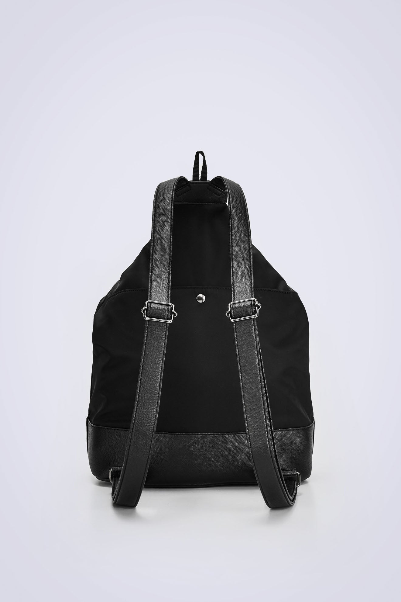 “Oni Veggie” x Mushroom Leather Daypack