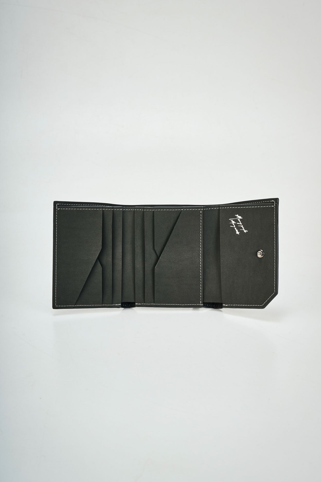 Corn Leather Graphic Trifold Wallet