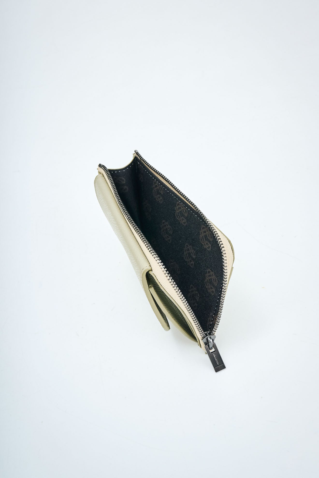 Mushroom Leather Fragment Case w/ Flap