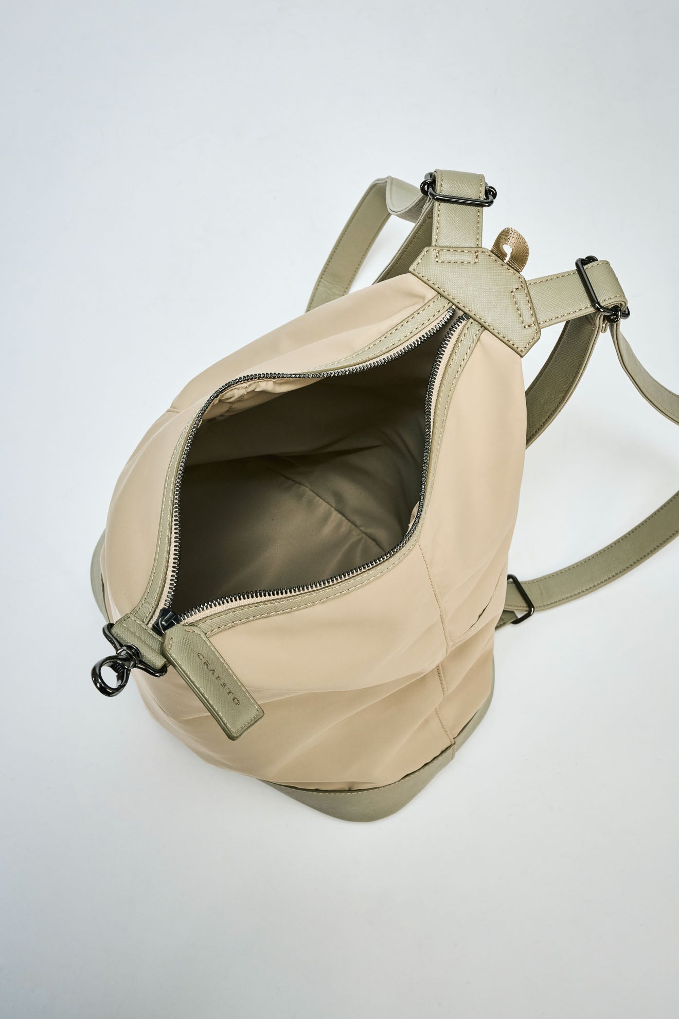 “Oni Veggie” x Mushroom Leather Daypack