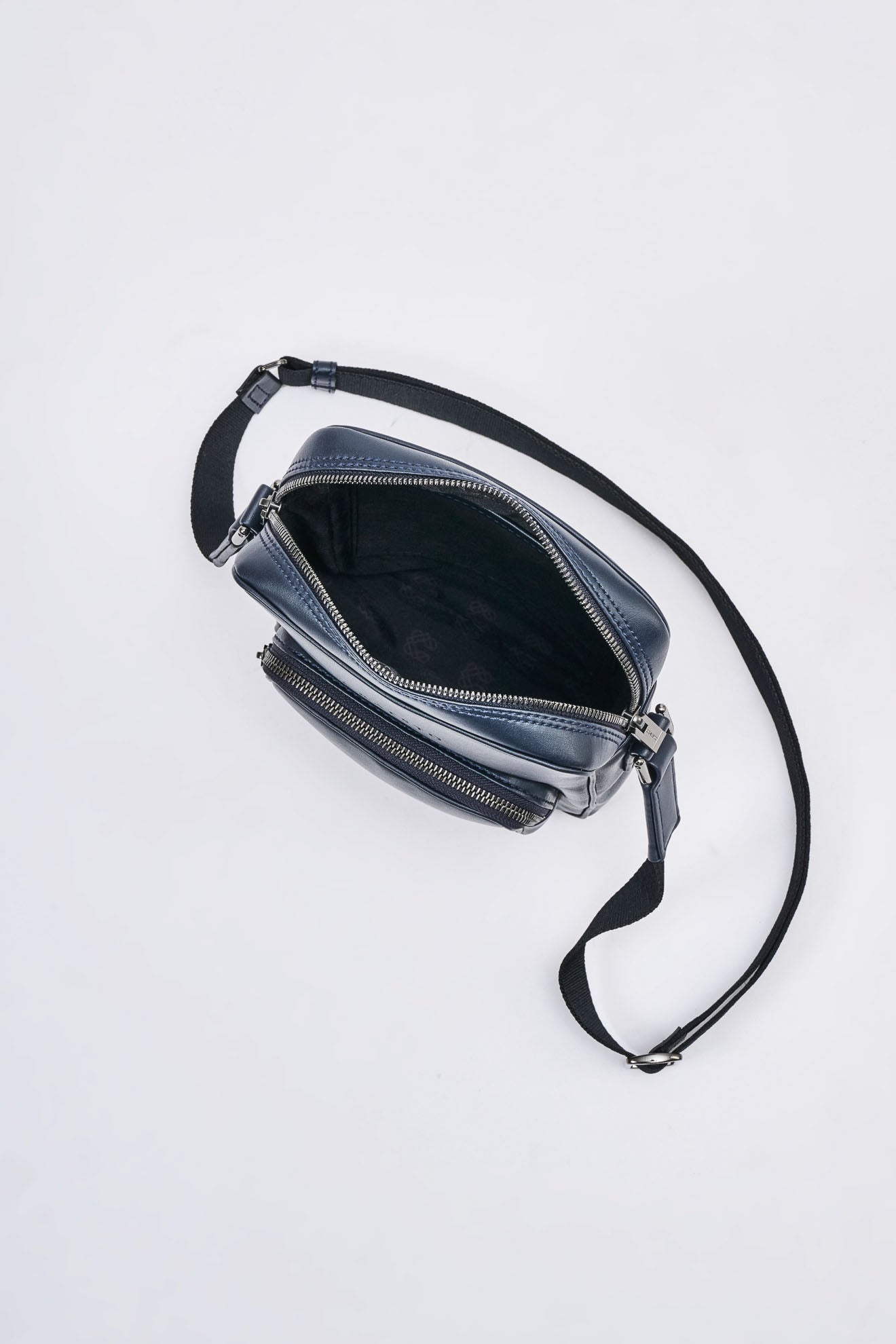 Cactus Leather CrossbodyBag (square)