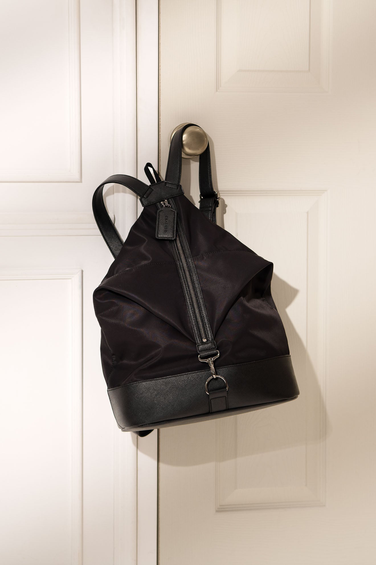 “Oni Veggie” x Mushroom Leather Daypack