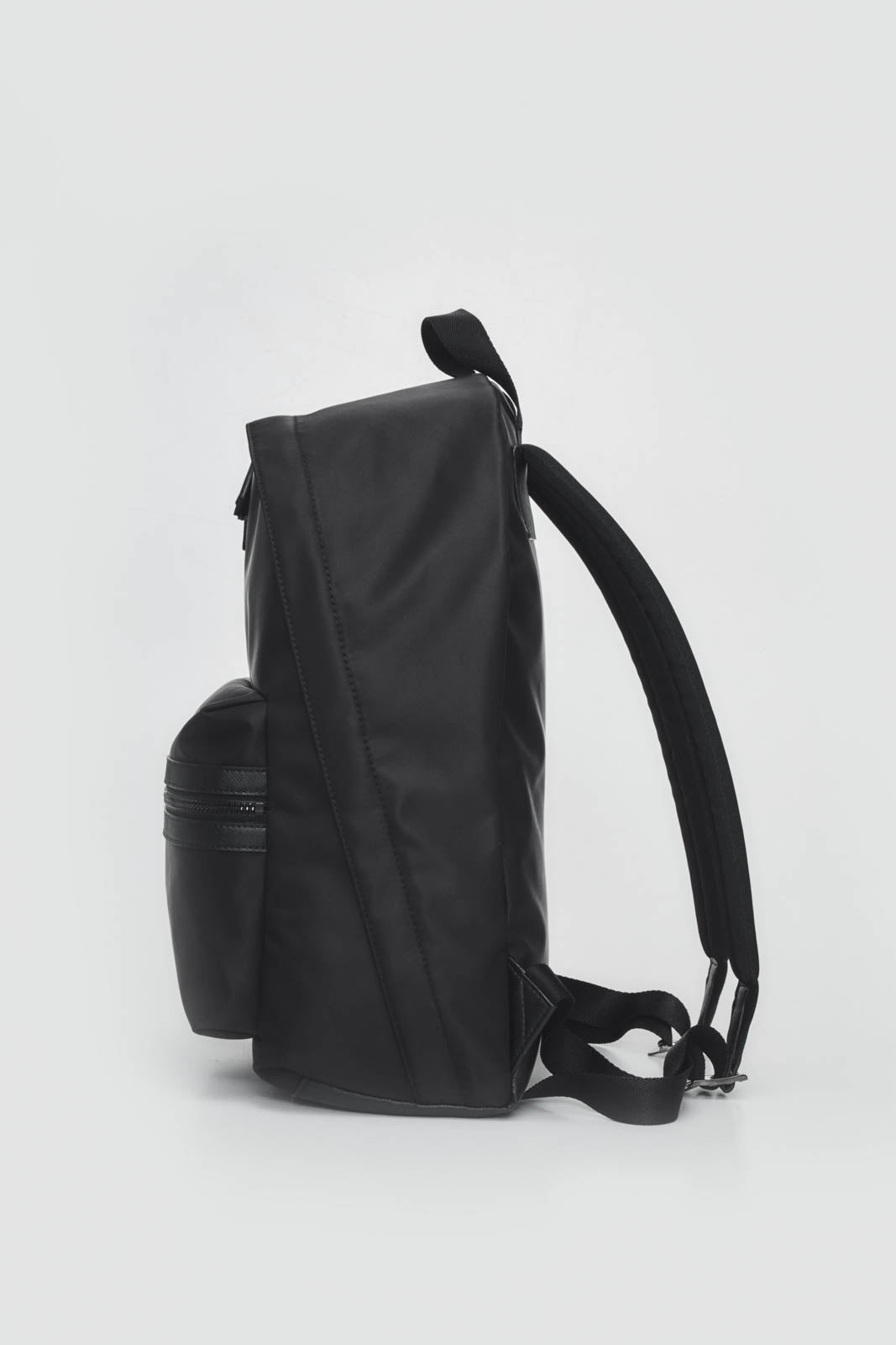 “Onibegie” x Mushroom Leather Backpack