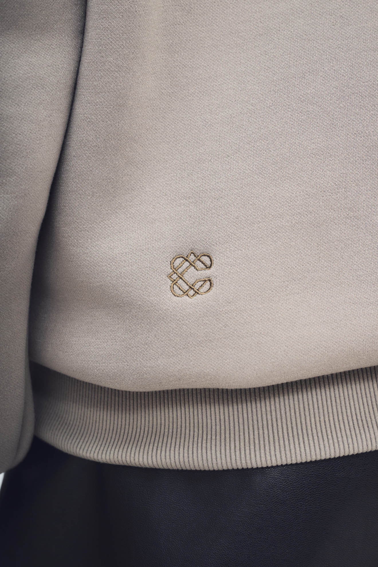NEW Standard Sweats P/O